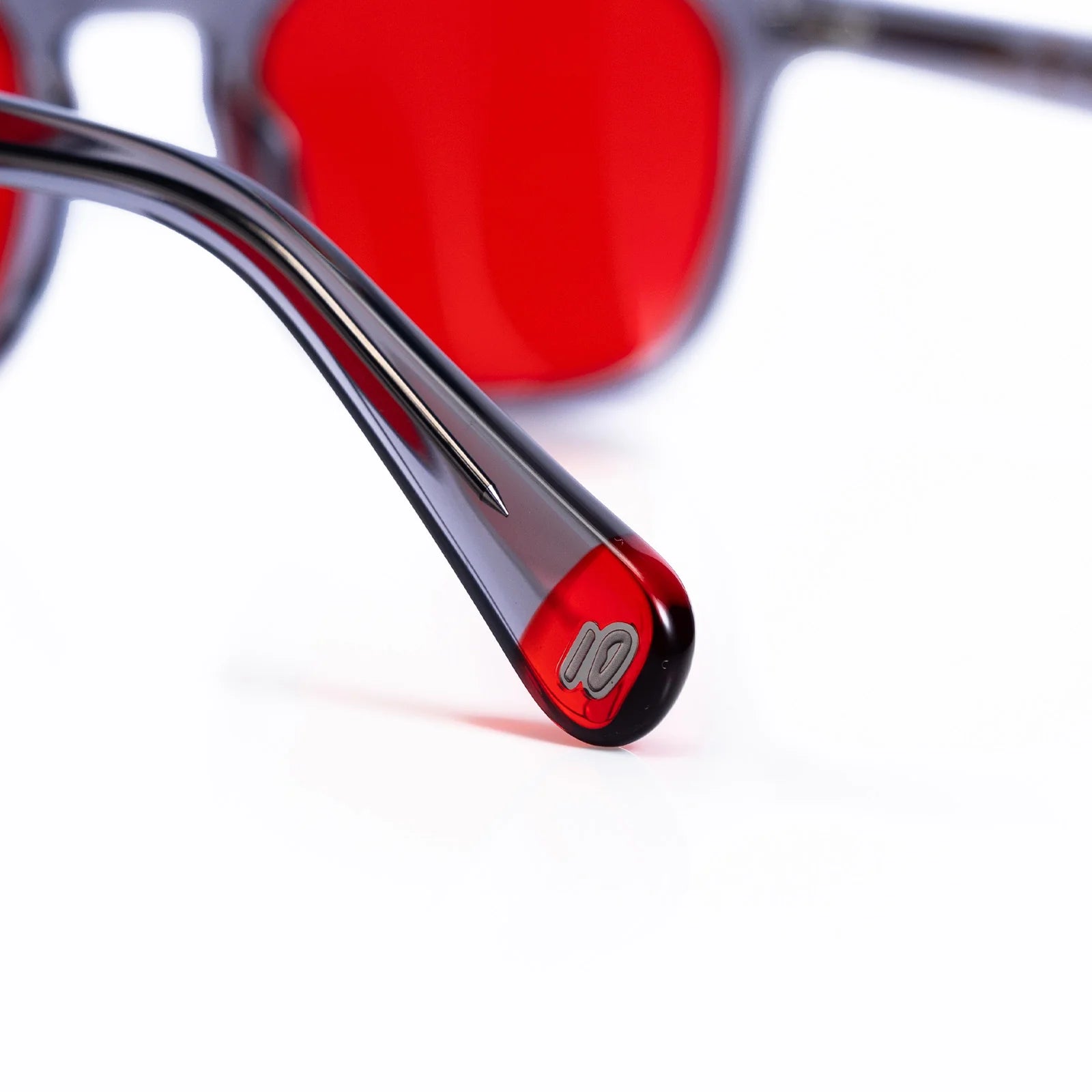 Las del Capi Gray - Lente Rojo