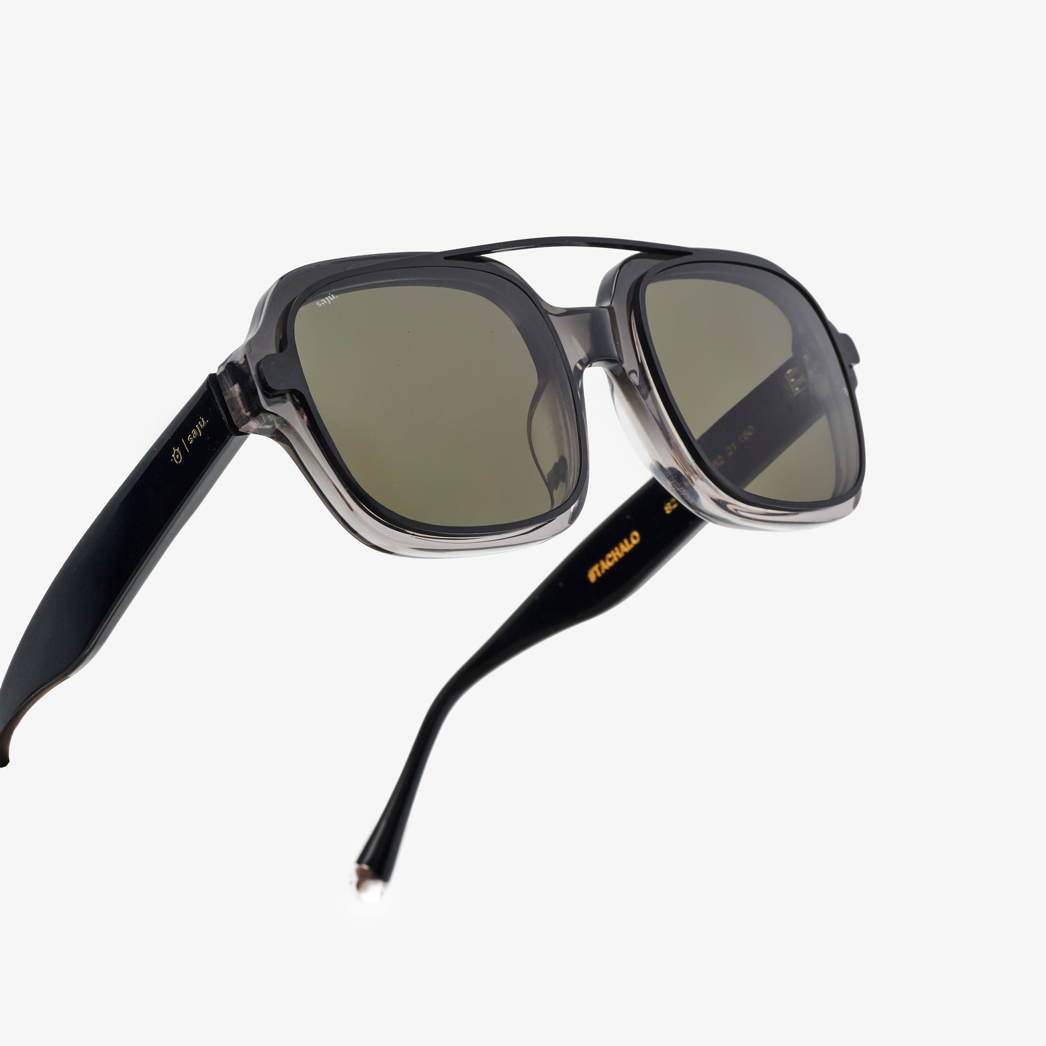 Simón Vargas Gradient Black