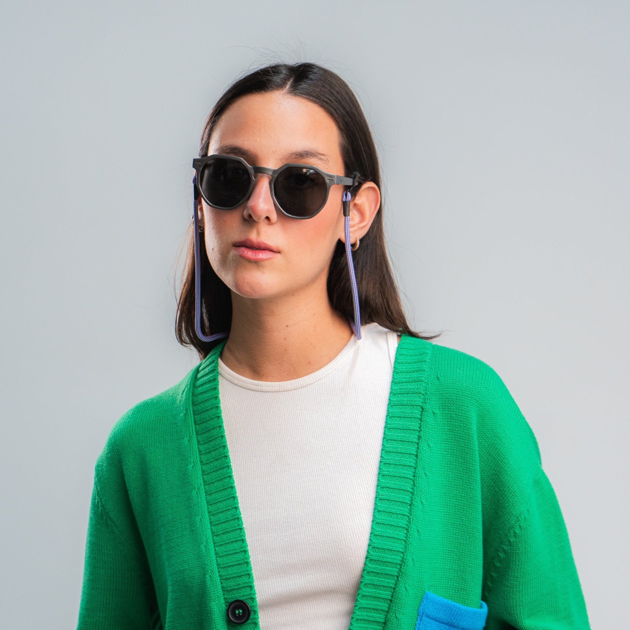 Cuelga Gafas Slim Bold - Sajú Colombia