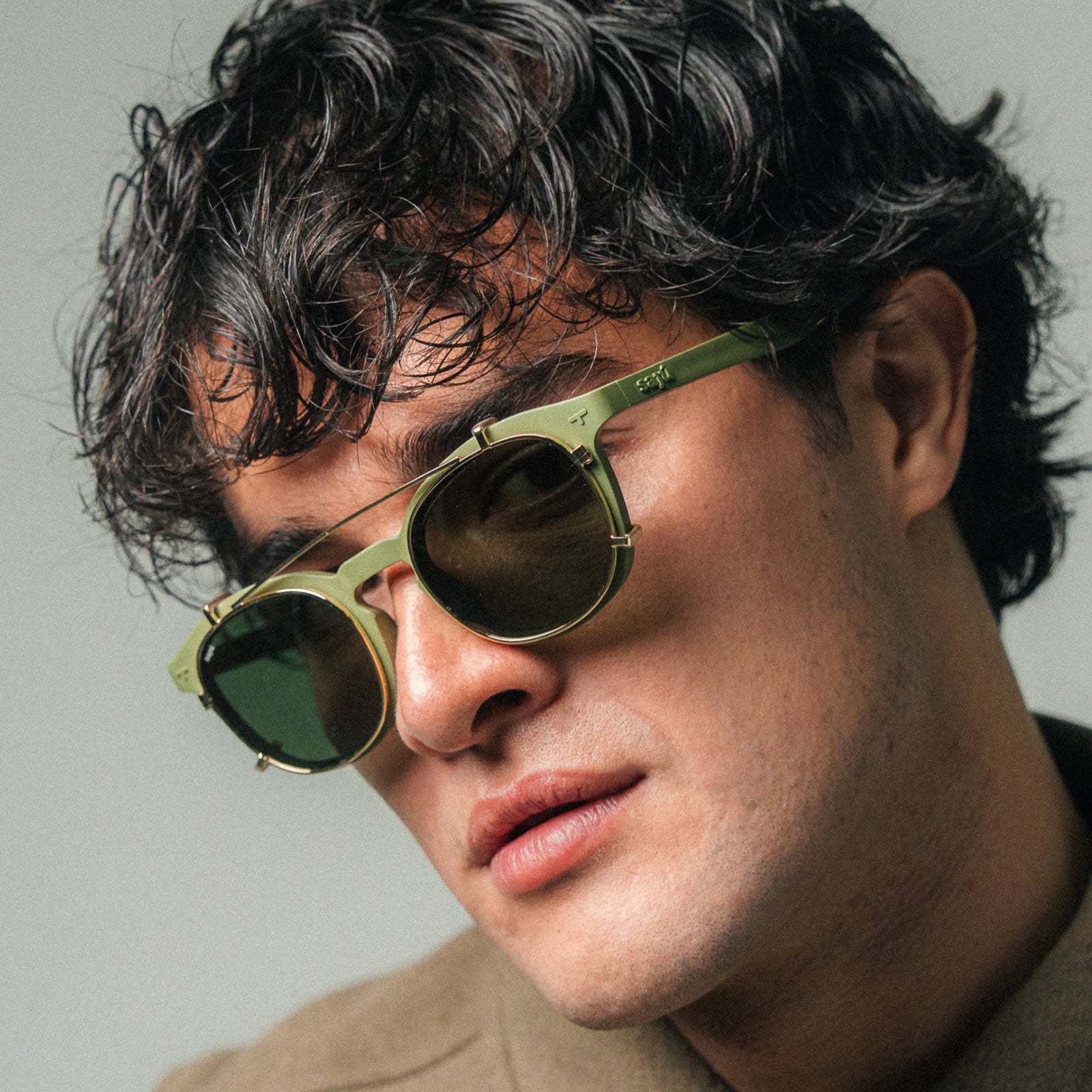 Clip-On - Belucci Gold