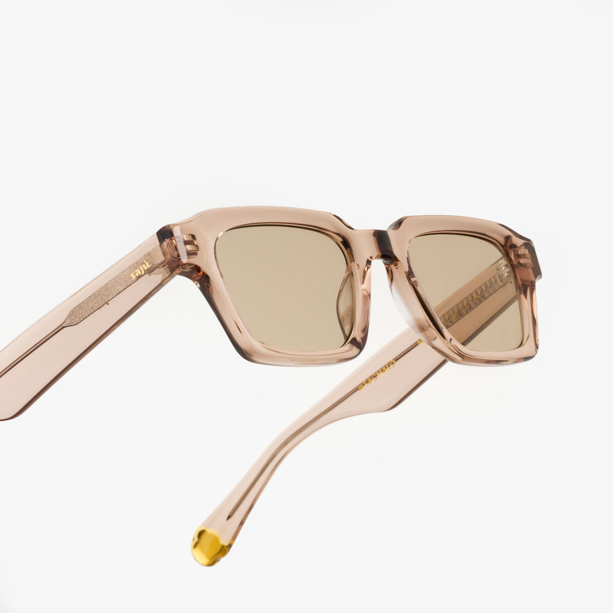 Gafas Sajú M52 Sol (M54C101S) — diagonal