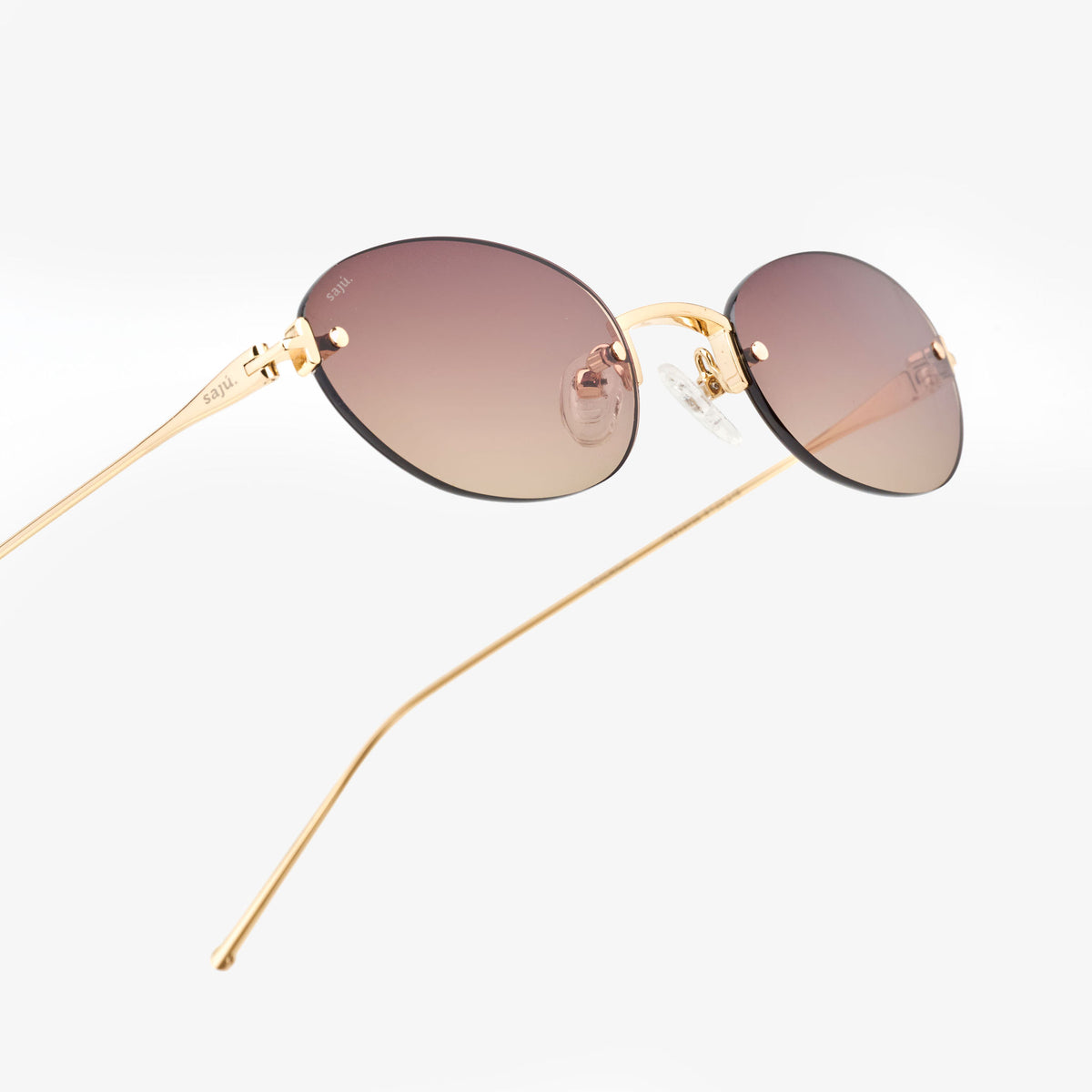 Gafas Sajú M52 Sol (M55C101S) — diagonal