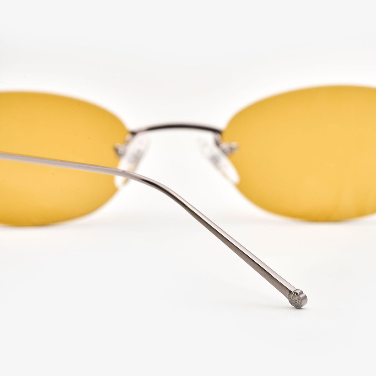 Gafas Sajú M52 Sol (M55C301S) — detalle