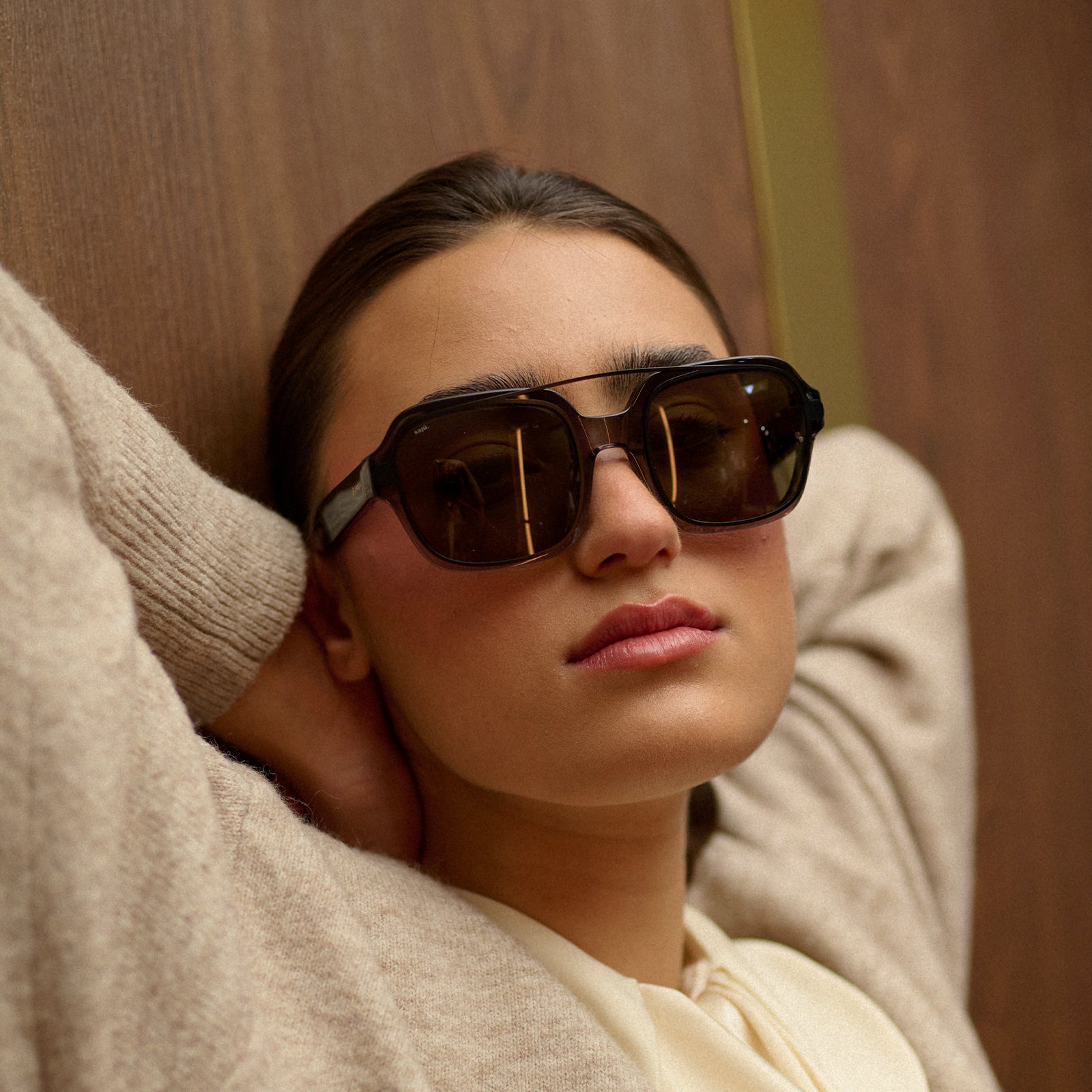 Simón Vargas Gradient Black