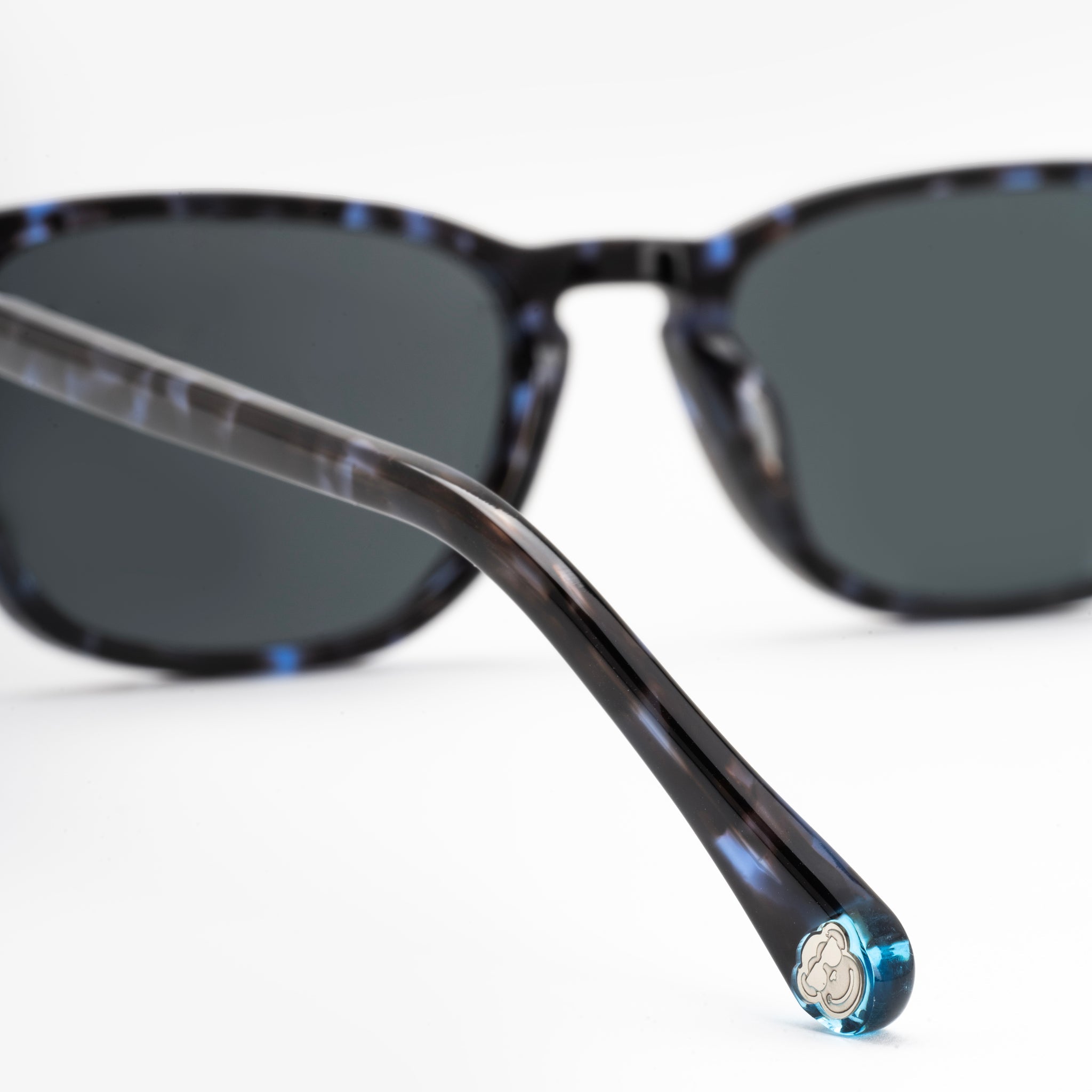 Bullseye Black and Blue - Sajú Colombia