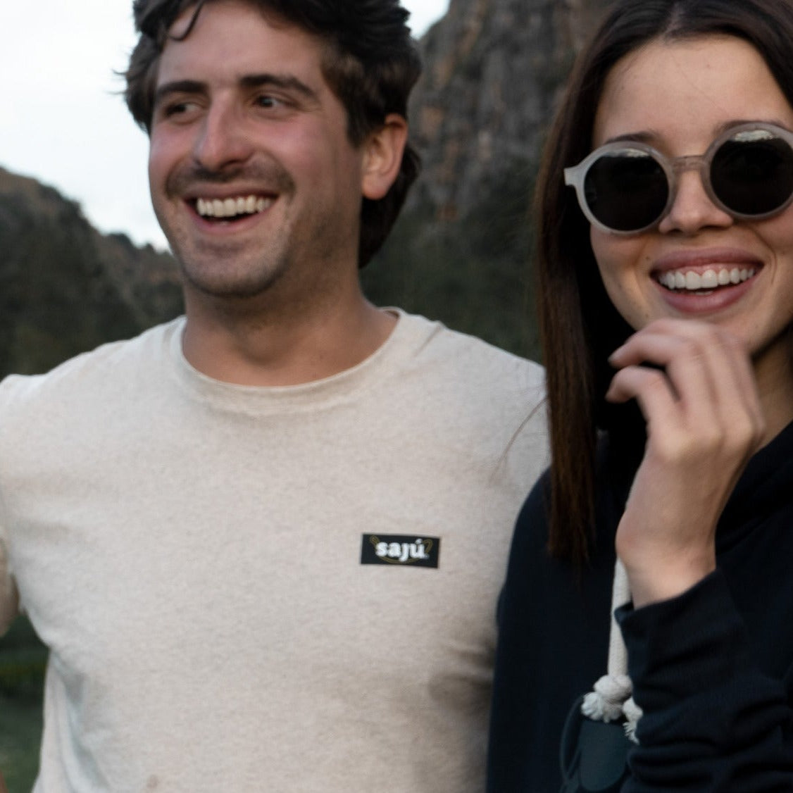 Camiseta básica - Crema