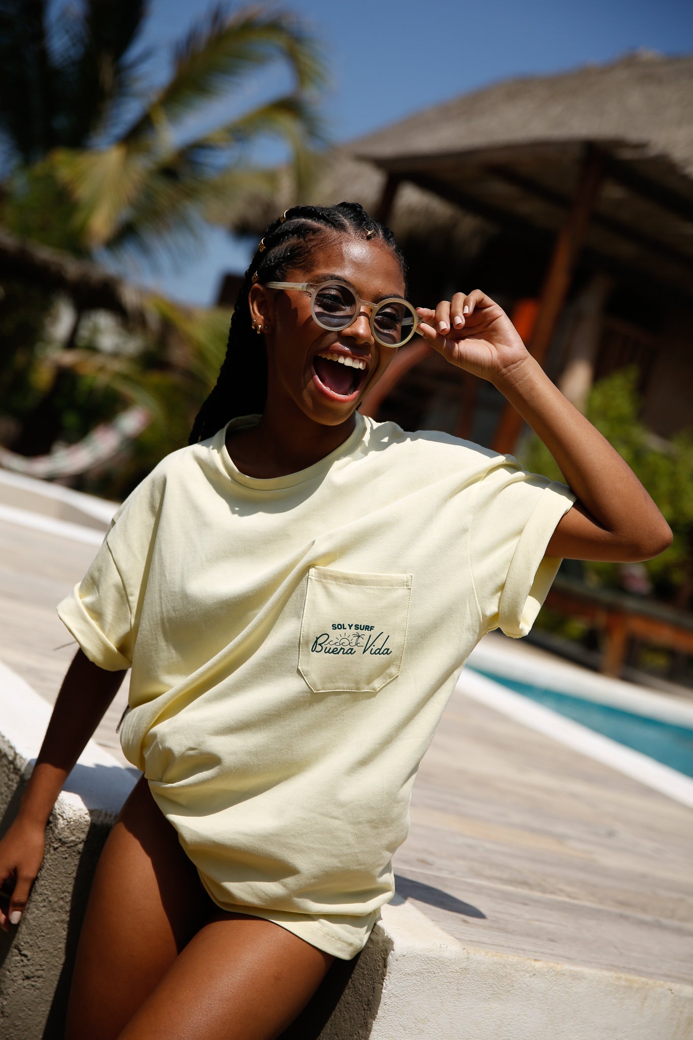 Camiseta Amarilla / Sol y Surf