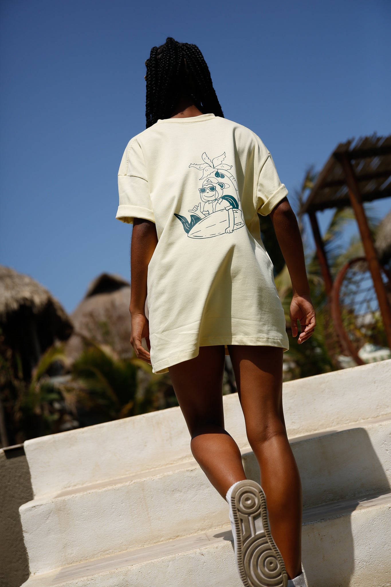 Camiseta Amarilla / Sol y Surf