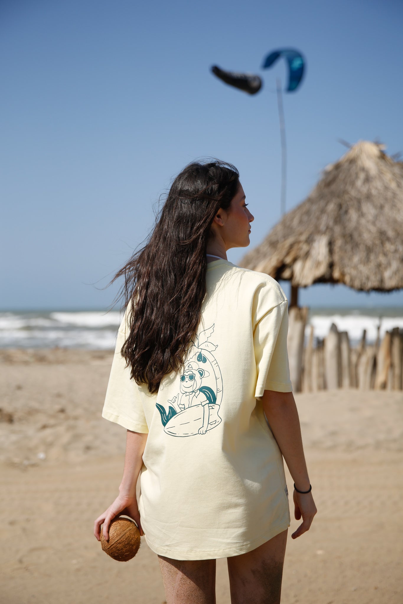 Camiseta Amarilla / Sol y Surf