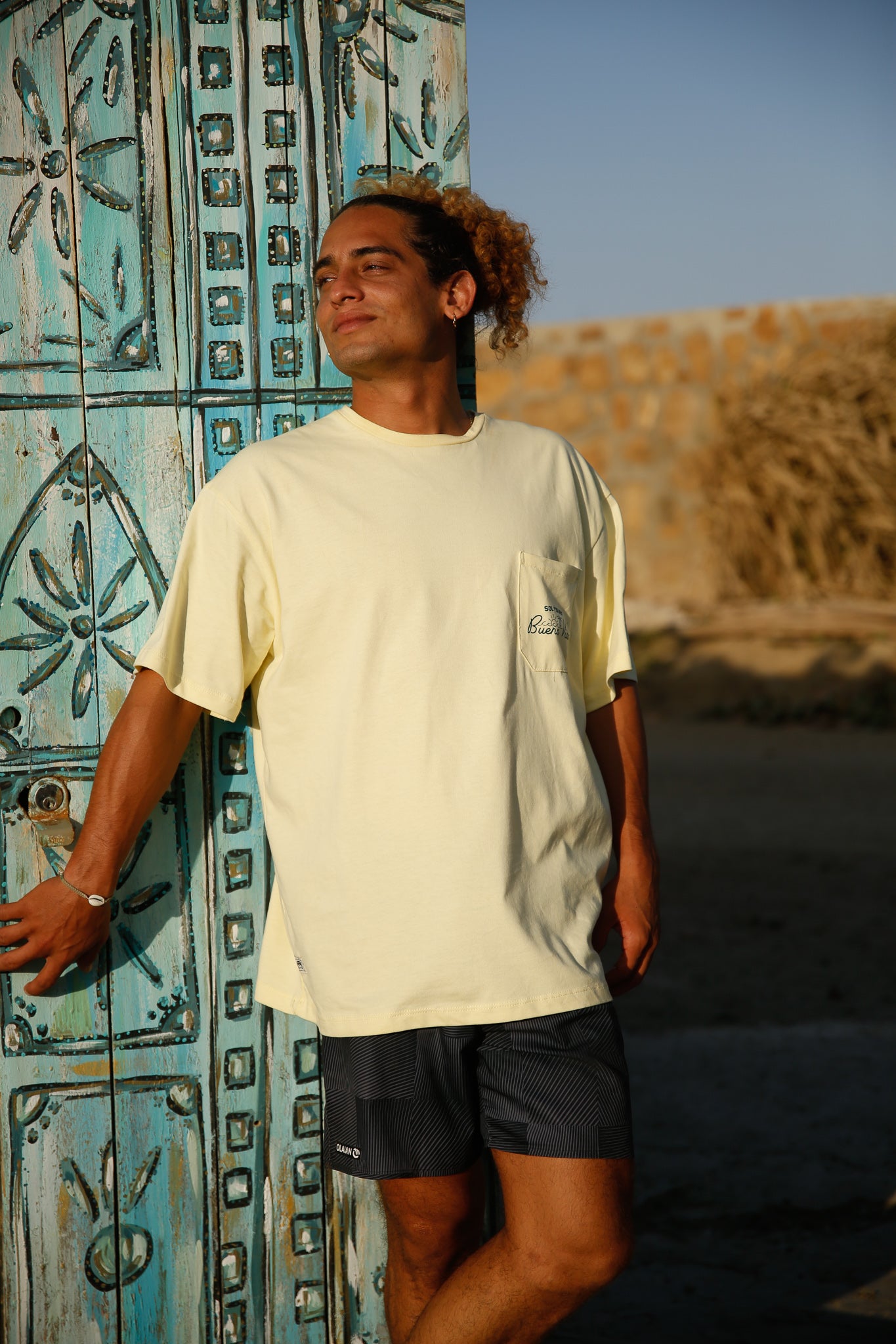 Camiseta Amarilla / Sol y Surf
